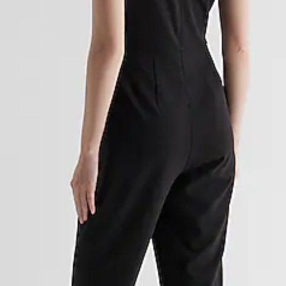 Express Jumpsuit V-neck Tie-Waist NWT - Picture 10 of 10